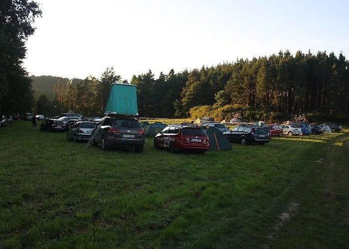 Tvrz Holešice Orlická Přehrada -