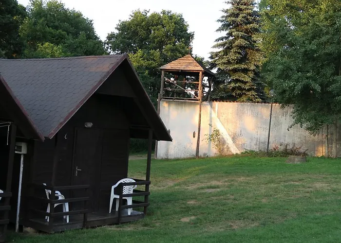 Tvrz Holešice Orlická Přehrada - * Klucenice